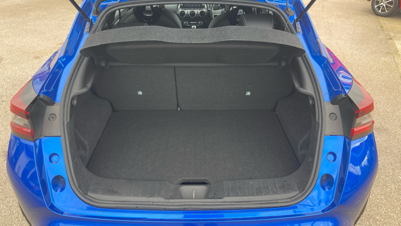 Nissan Juke 1.0 DiG-T 114 Tekna 5dr Petrol Hatchback